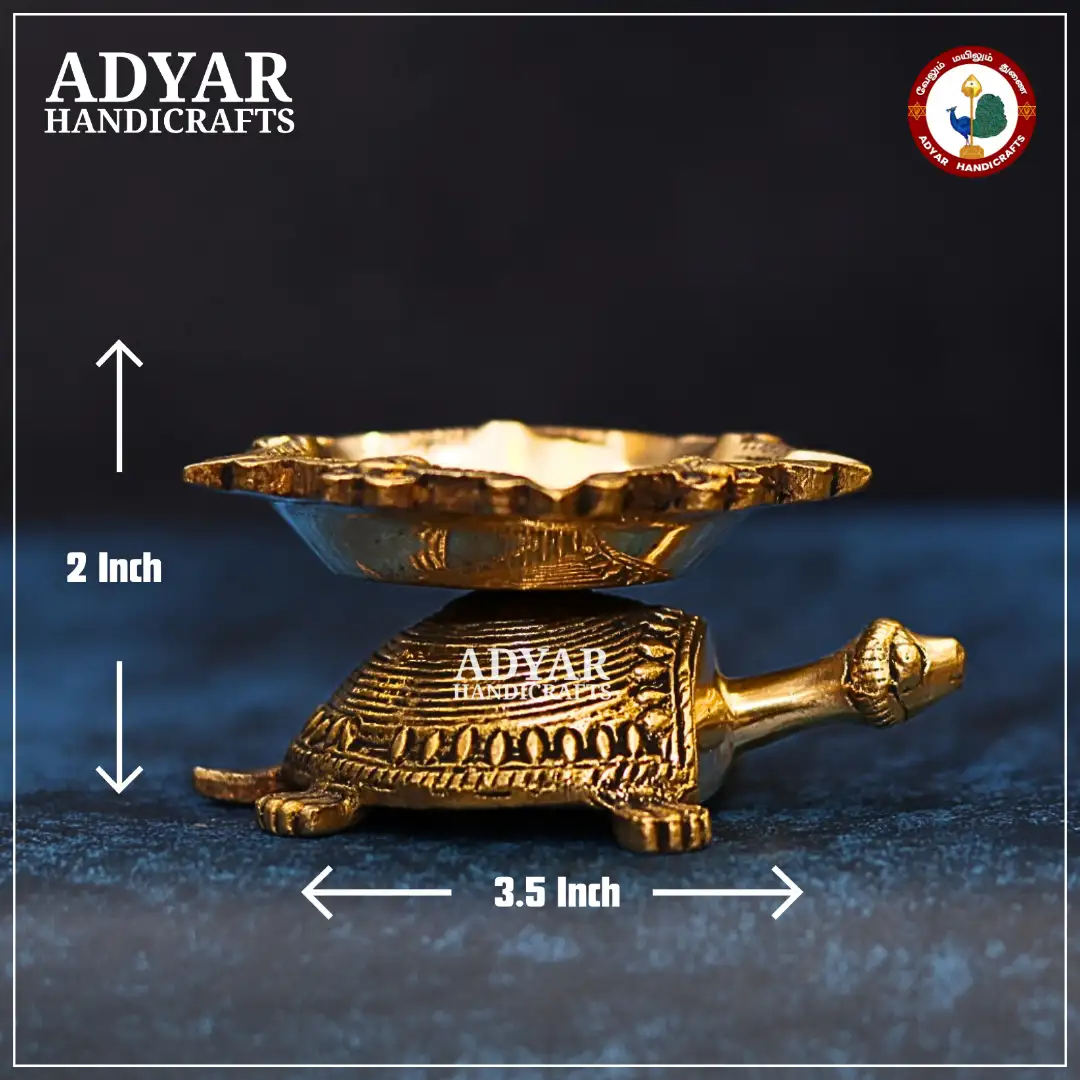 Aamai Vilakku - image 2