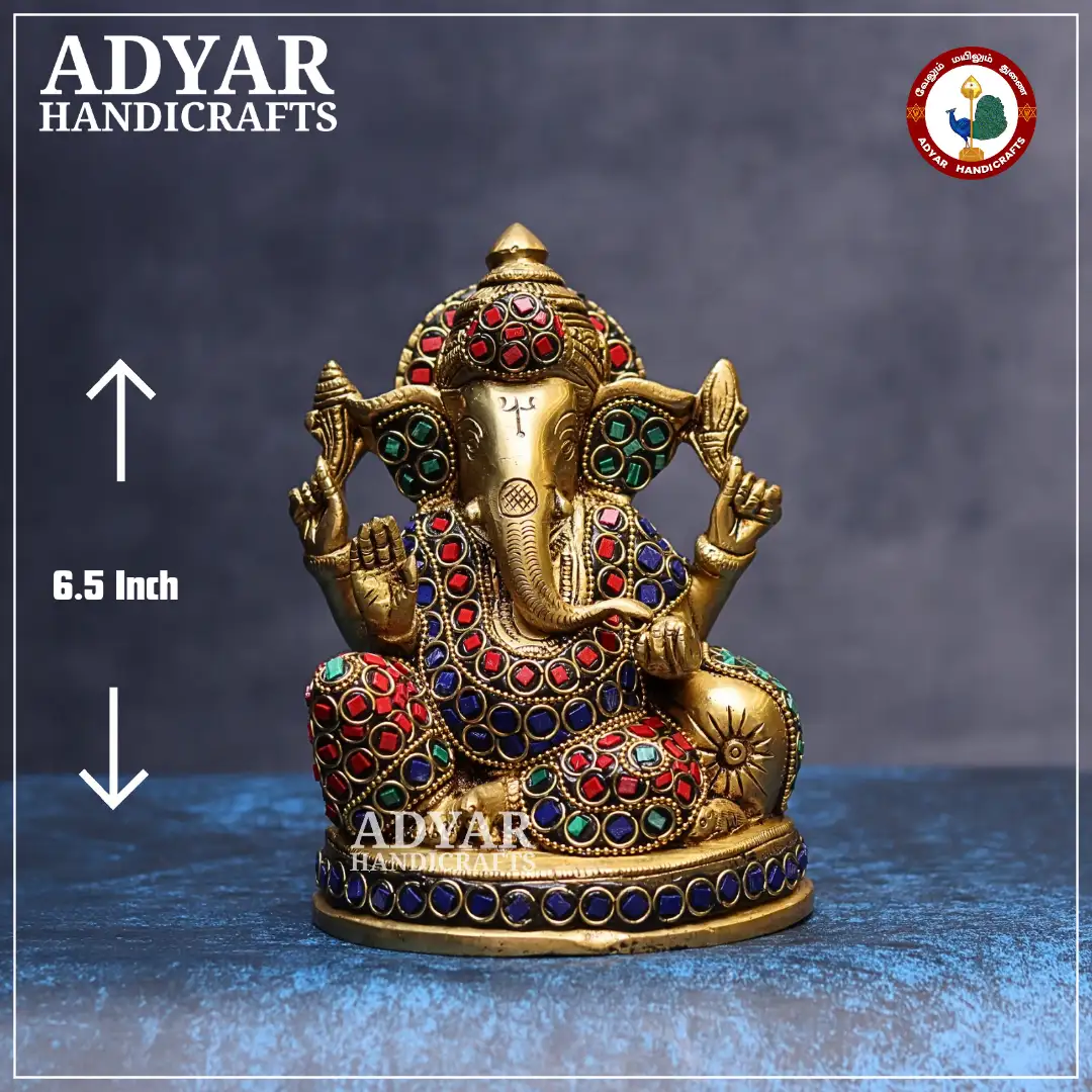 Vinayagar (stone) - image 1