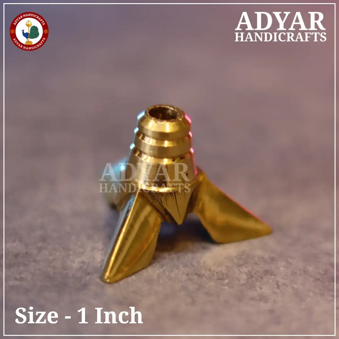 Thiri stand Brass - image 1