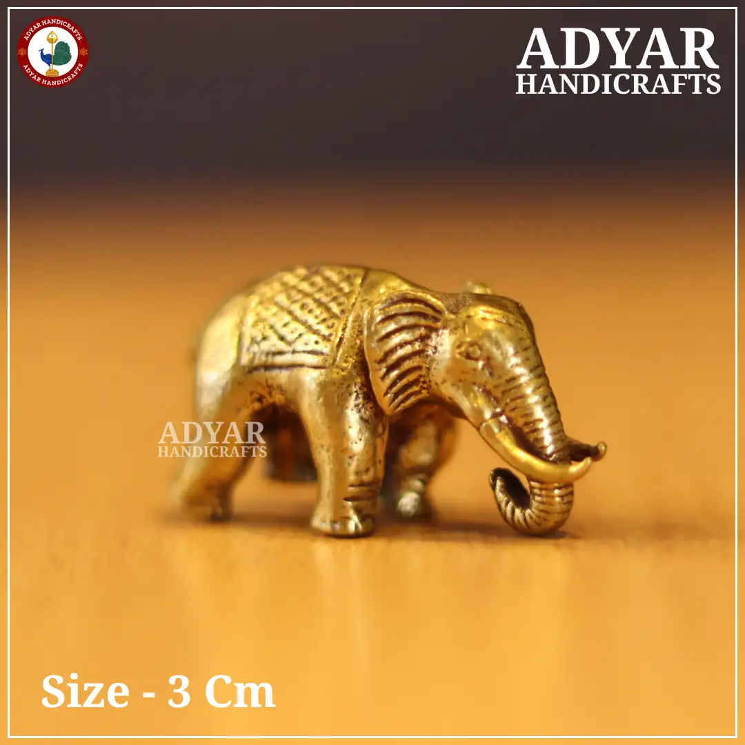 Elephant miniature - image 1