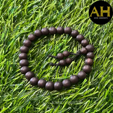 KARUNGALI BRACELET 8MM - image 1