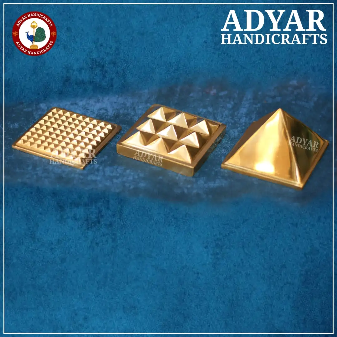 Vastu Brass Pyramid No.1 - image 2