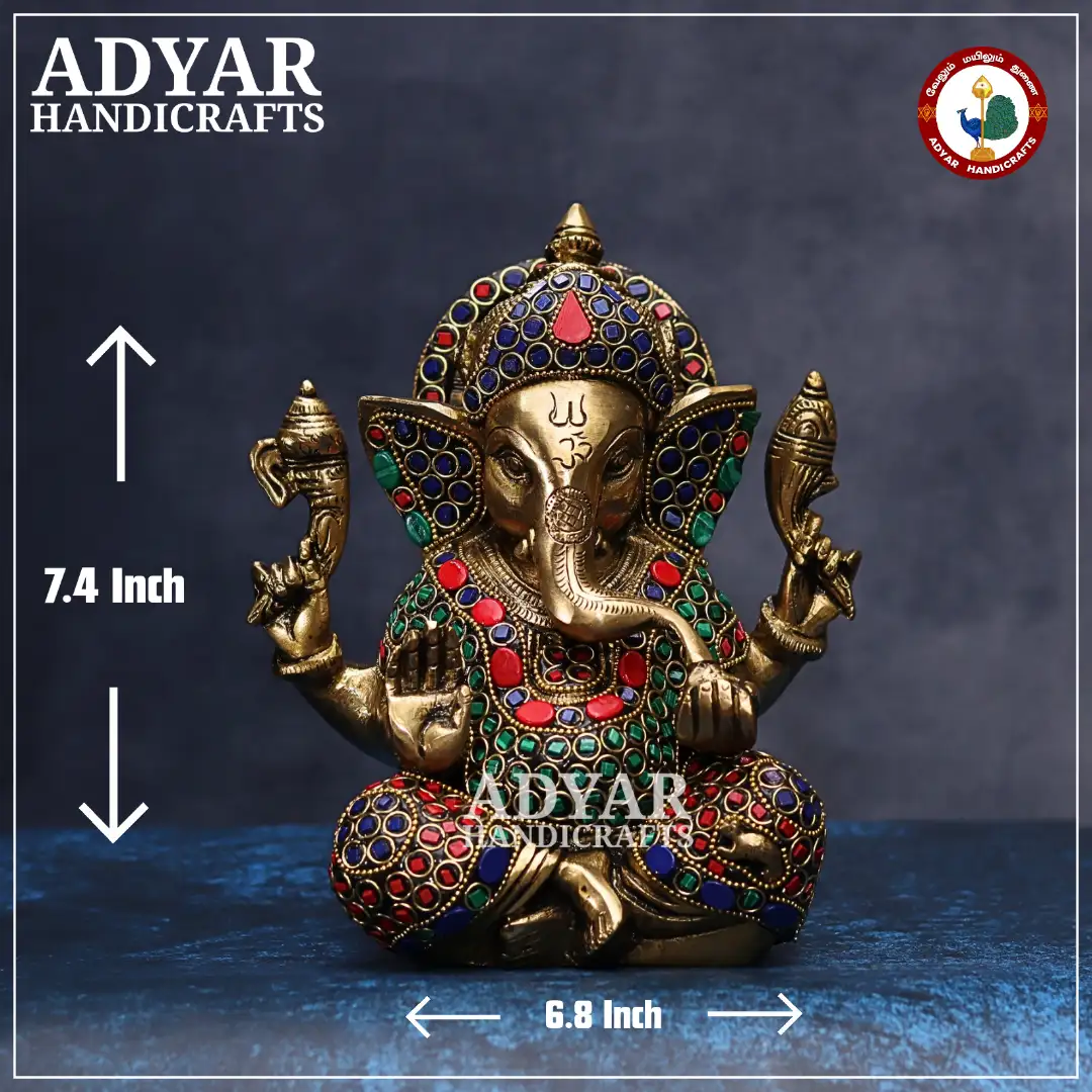 Vinayagar (stone) - image 1