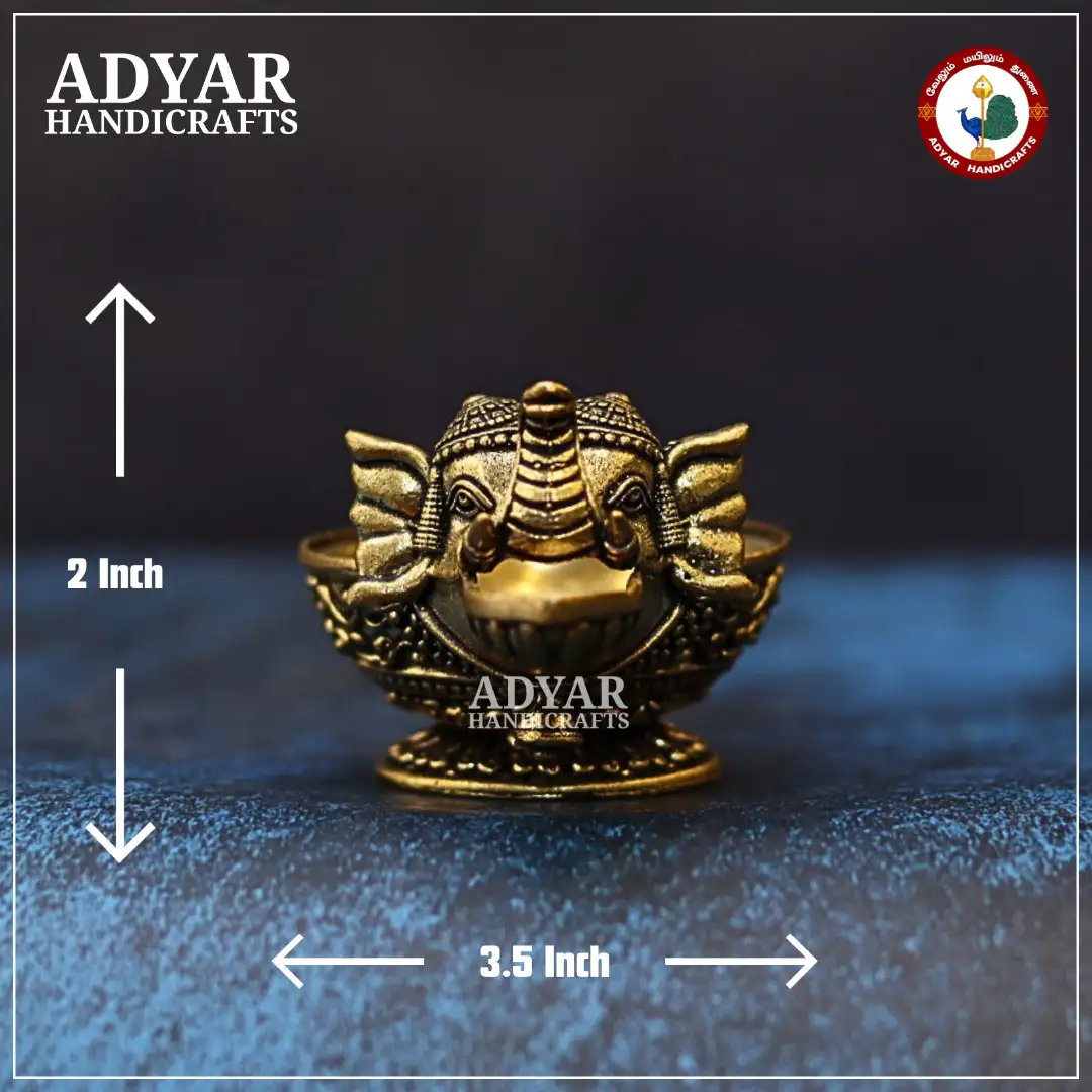 Elephant Vilakku - image 1